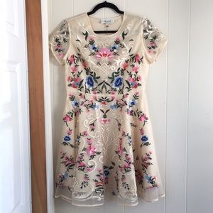 NWT Garden Embroidered Organza Dress